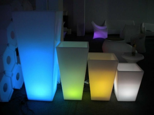 Illuminated Planters 8