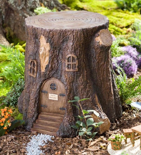 Tree Stump Fairy Garden 4