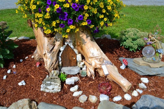 Tree Stump Fairy Garden 6