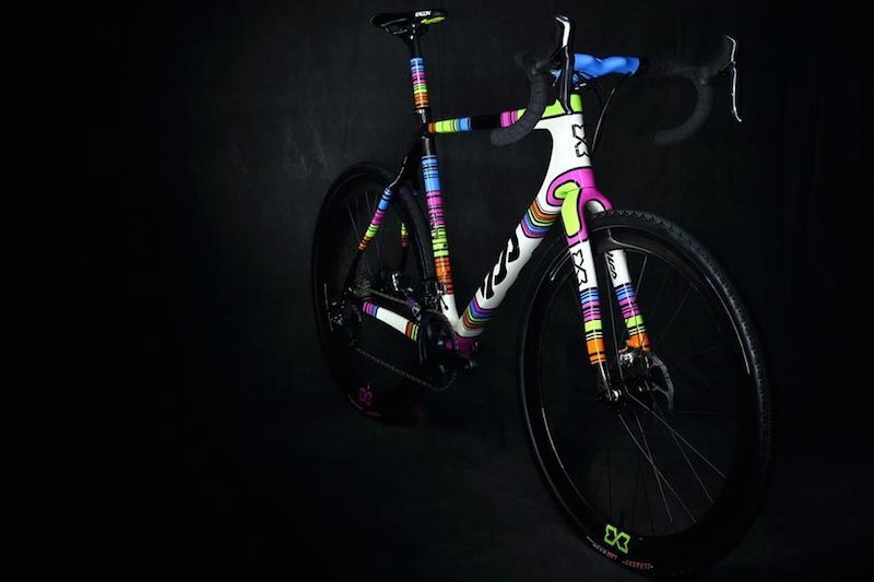 lov-bikes-colour