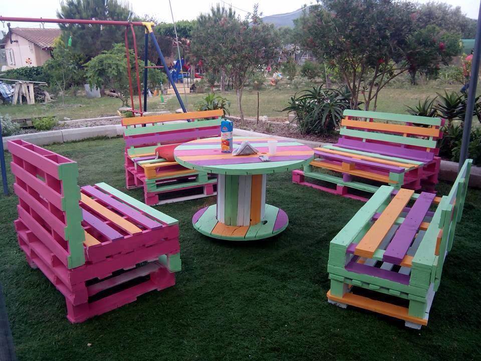 Pallet Furniture 1