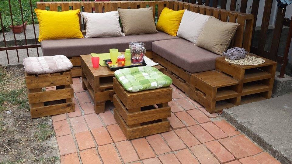 Pallet Furniture 22